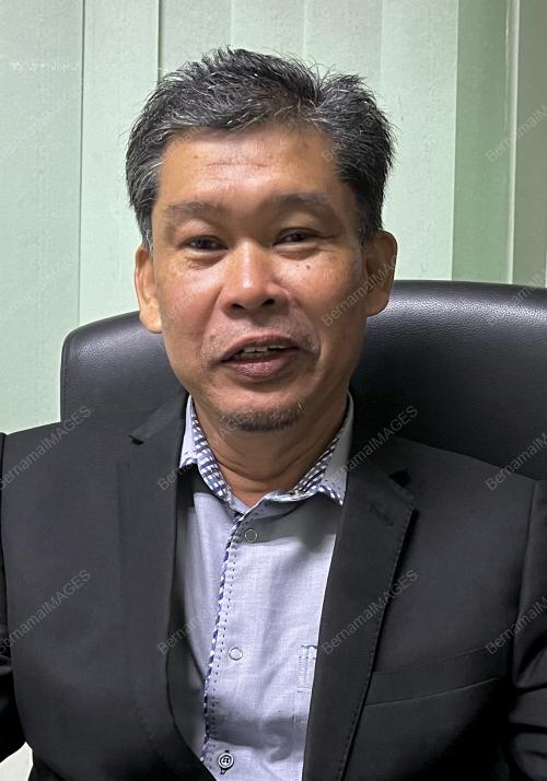 NAZRI ABDUL RAHMAN