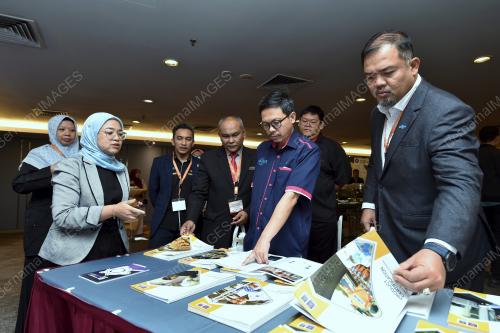 DR ROSLI DARMAWAN