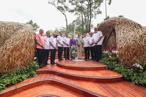CHE PUAN MAHKOTA KHALEEDA JOHOR