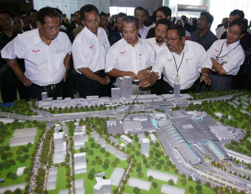 MUHYIDDIN YASSIN