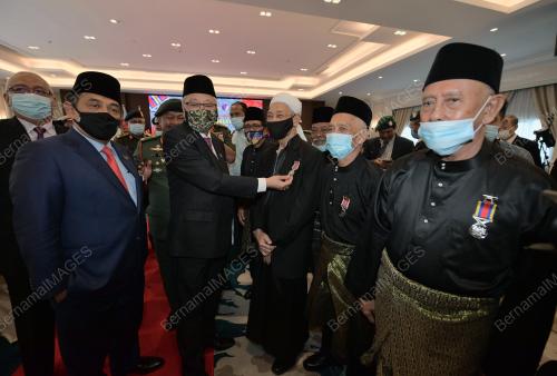 DATUK SERI ISMAIL SABRI