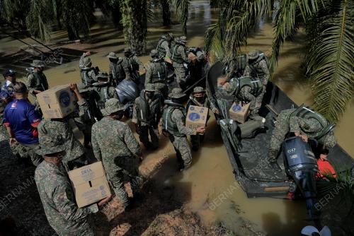 SUMBANGAN MANGSA BANJIR