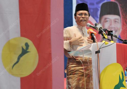 JB14_08082015_UMNO_PARIT_SULONG