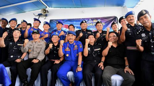JB14_15112017_POLIS_BN201711141409