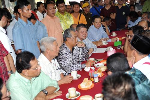 JB14_20102012_TPM_MINUM