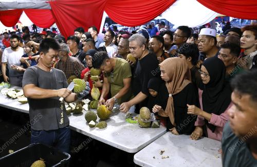 PROGRAM JOM MAKAN DURIAN DENGAN PMX