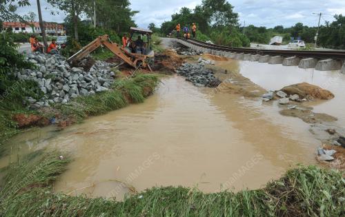 JB14_25012017_BANJIR