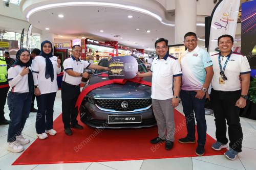 JOHARI SHUKRI JAMIL