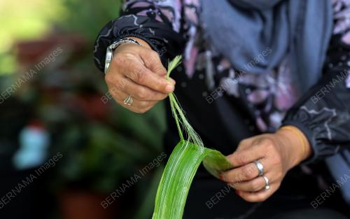 BENANG SERAT NENAS