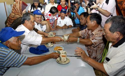 JB15_24012011_MUHYIDDIN