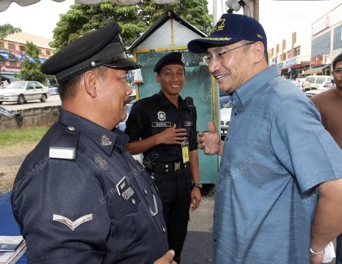 JB15_25012011_POLIS