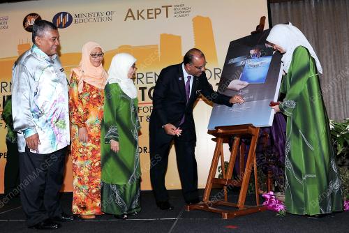 JB15_28102014_PERSIDANGAN