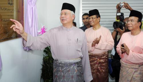JB16_09032012_PM_RASMI