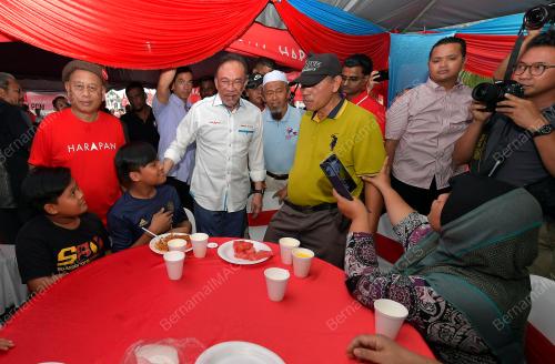 JB16_11112019_ANWAR_SEMBANG_SANTAI