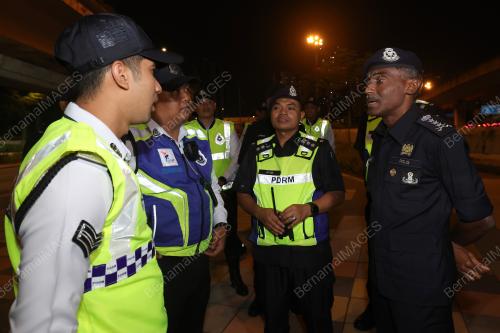 CP M KUMAR S.MUTHUVELU
