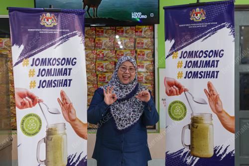 DATUK FUZIAH SALLEH