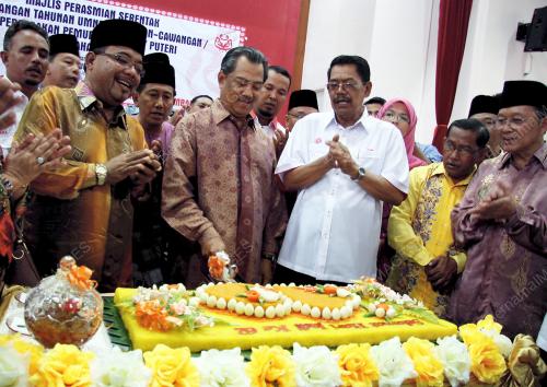 MUHYIDDIN MOHD YASSIN
