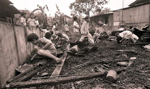 KEBAKARAN DI KAMPUNG UBI