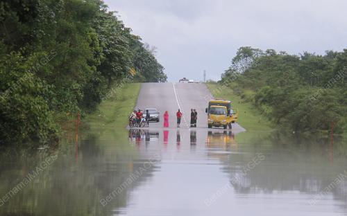 TINJAUN BANJIR