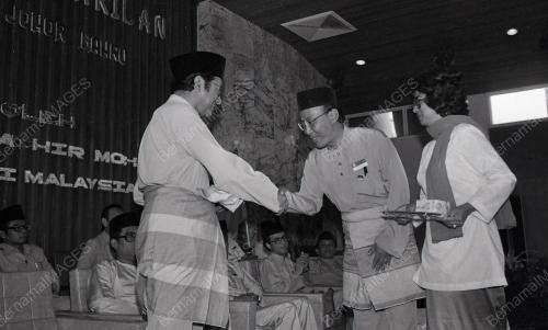 UMNO