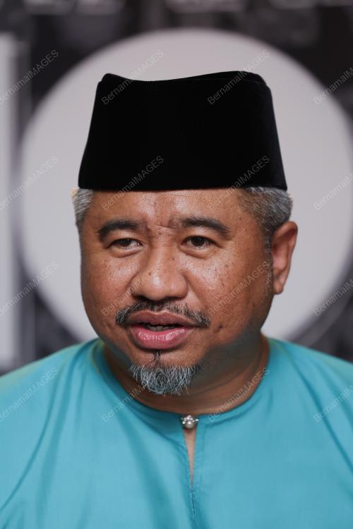 SHARIL NIZAM ABDUL RAHIM  
