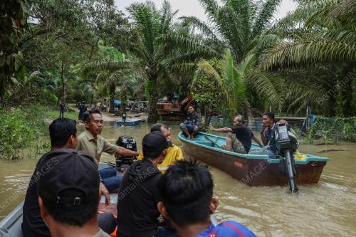 TINJAUAN BANJIR