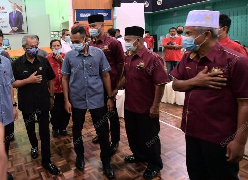 TAN SRI MUHYIDDIN YASSIN