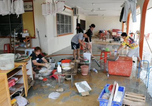 JB17_02022011_BANJIR_CNY