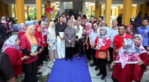 RAJA ZARITH SOFIAH