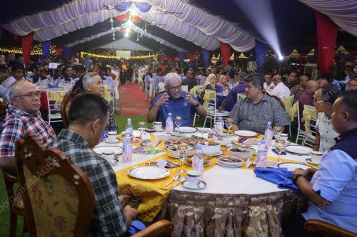 DATUK SERI HAMZAH ZAINUDIN