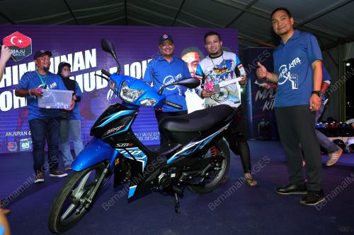 DATUK ONN HAFIZ GHAZI