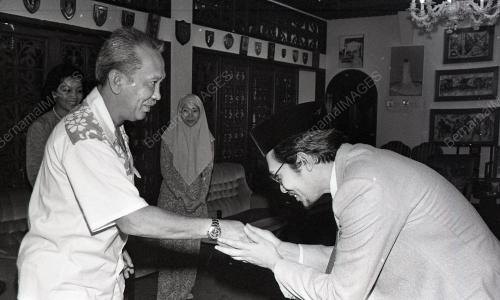 ANWAR IBRAHIM