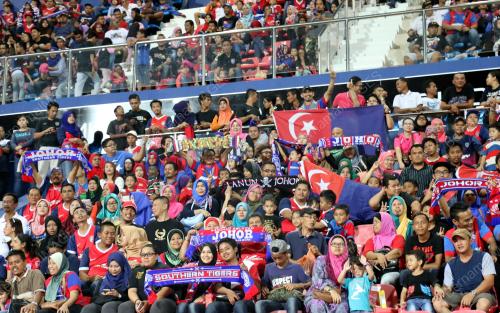 JB17_23082015_JDT