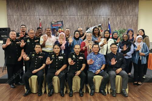 DATUK HAIRUZAM MOHMAD AMIN @ HAMIM