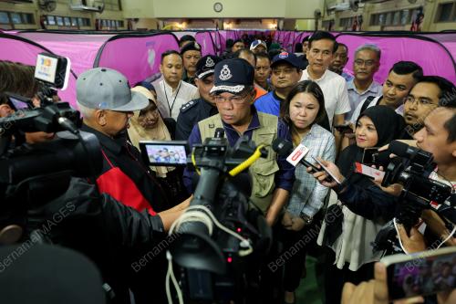 DATUK SERI SAIFUDDIN NASUTION 
