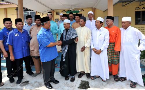 JB18_03052013_SOLAT_JUMAAT