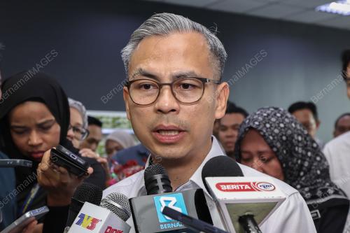 DATUK FAHMI FADZIL 
