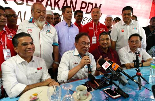 JB19_11112019_ANWAR_SEMBANG_SANTAI