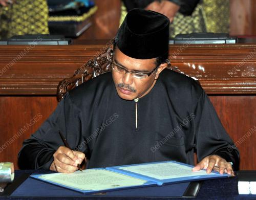 JB19_14052013_ABDUL_LATIF