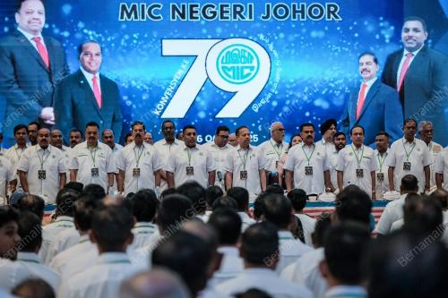 TAN SRI DR SA VIGNESWARAN