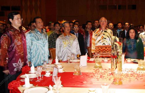 NAJIB TUN ABDUL RAZAK