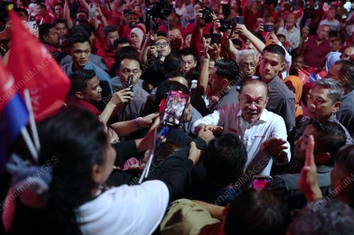 DATUK SERI ANWAR IBRAHIM