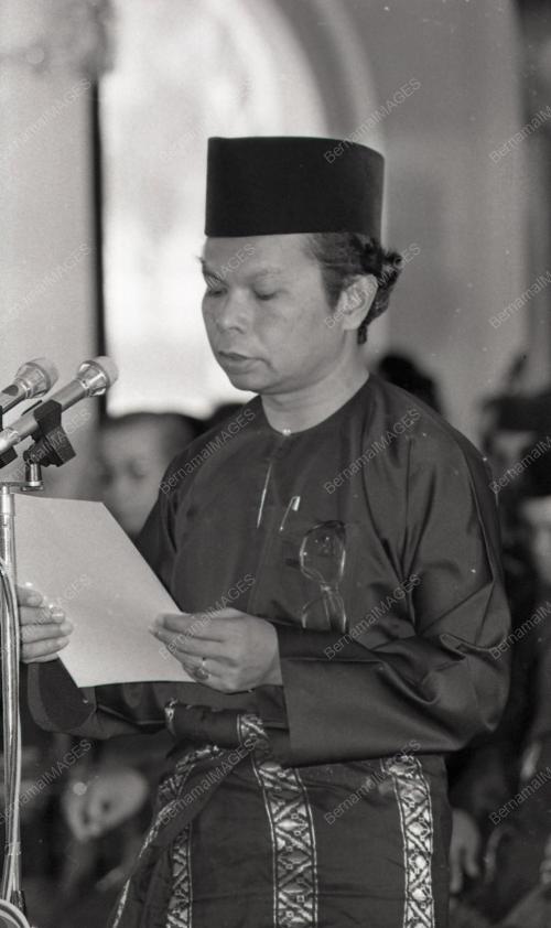 SULTAN ISKANDAR SHAH