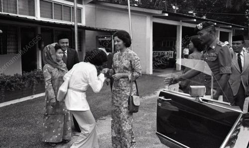 SULTANAH ZANARIAH