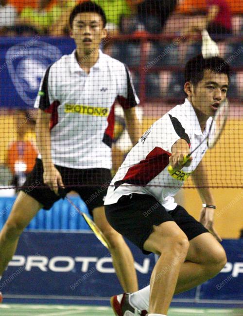 BADMINTON