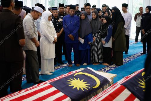 RAJA ZARITH SOFIAH