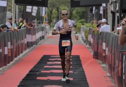 IRONMAN 70.3 DESARU COAST