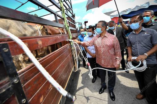 TAN SRI MUHYIDDIN YASSIN
