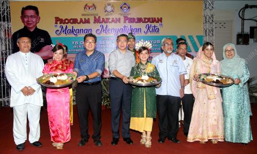 JB21_01112019_MAKAN_PERPADUAN