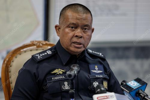 DATUK KAMARUL ZAMAN MAMAT